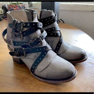 Freebird by Steven Caleb sz 6